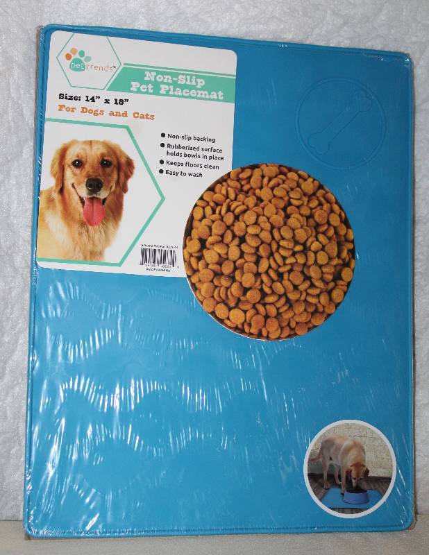 lot 9398 image: Pet Place-mat - Non-Slip - Dogs or Cats Used for Pet Food - Rubberized Surface - 14 x 18