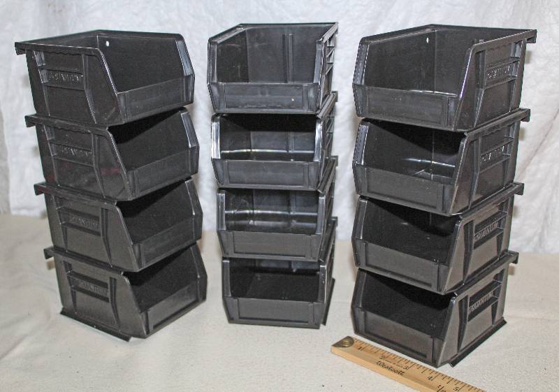 lot 9428C image: Lot of 12 Plastic Stacking Bins - New
