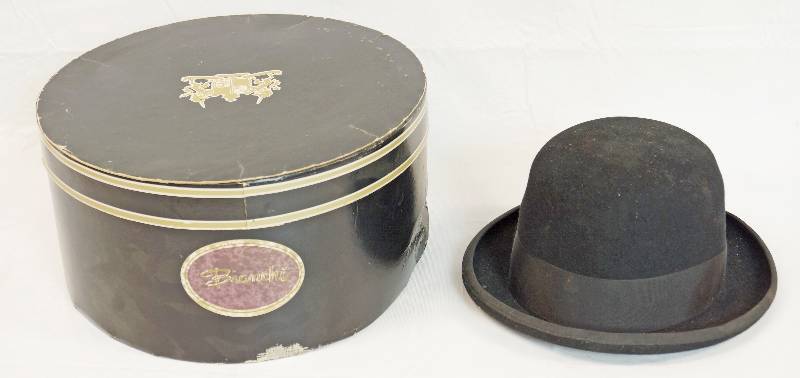 lot 3385 image: Bianchi Felt Hat - With Original Box - Neat