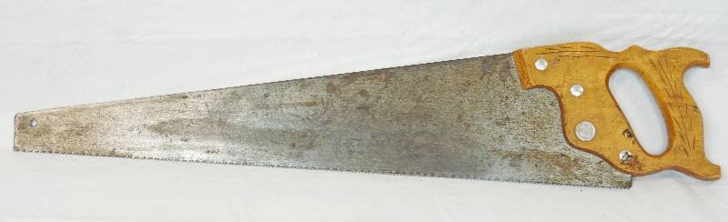 lot 1006 image: Disston Handsaw - 8 Point - 25 12 Blade Length