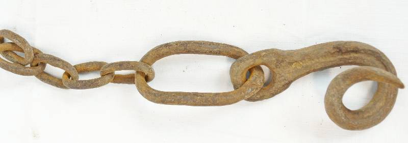lot 1071 image: Vintage Chain Hooks