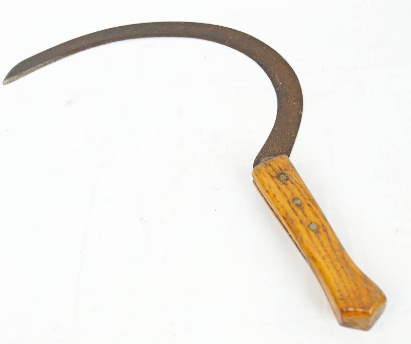 lot 1083 image: ANTIQUE VINTAGE SICKLE SCYTHE CORN KNIFE - VILLAGE BLACKSMITH