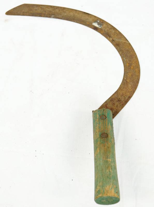 lot 1084 image: Antique Vintage Sickle Scythe Corn Knife