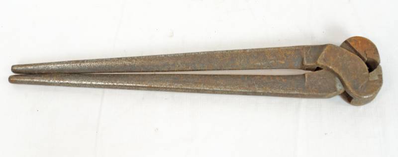 lot 1091 image: Vintage Fence Wire Cutter