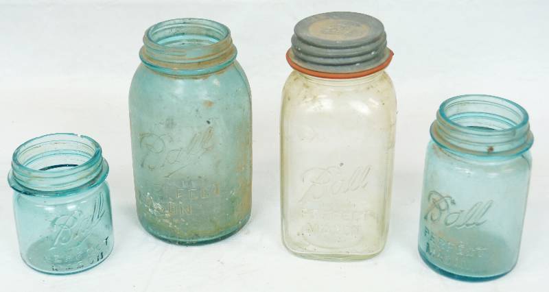 lot 1108 image: Lot of 4 Ball Mason Jars Vintage Clear and Colored Glass - See Photos for Details