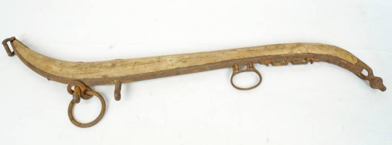 lot 1115 image: Vintage Horse Harness  - Collar