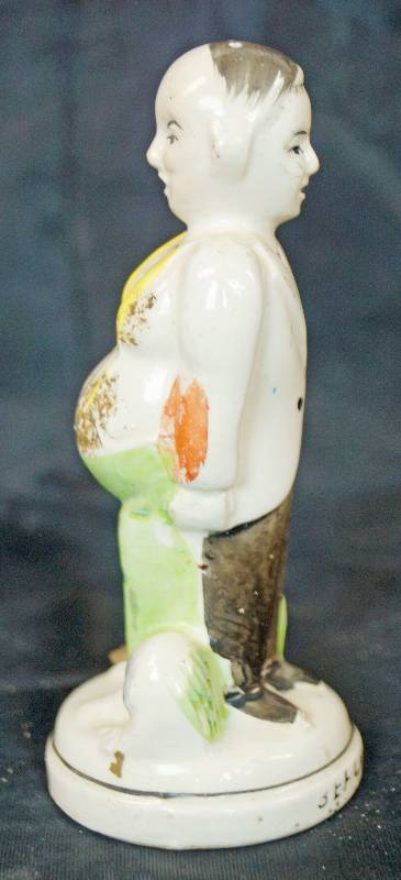 lot 1140 image: Vintage Before and After Groom Ceramic Pepper Shaker - JAPAN - See Photos for Details