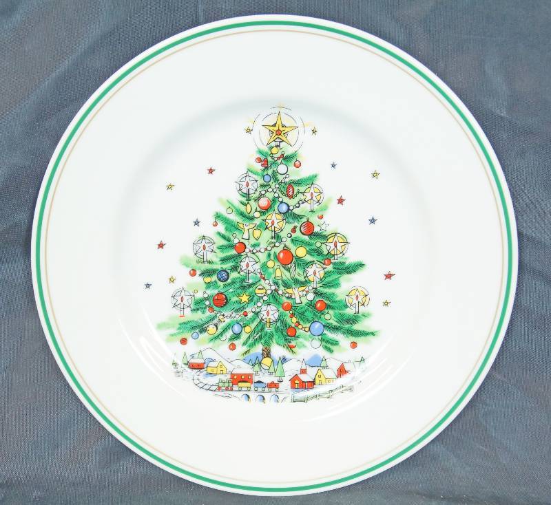 lot 1148 image: Christmas Tree Plate - Salem Christmas Eve Fine Porcelain