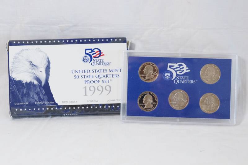 lot 1249 image: 1999 US Mint Proof Set - 5 States Quarters - S - Sealed - with Plastic Case - Georgia, Delaware, Pennsylvania, New Jersey and Connecticut