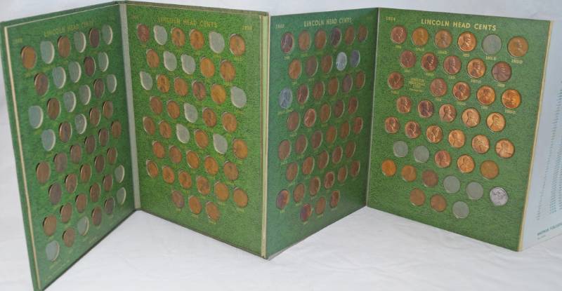 lot 1252 image: Collectors Book for LINCOLN HEAD CENTS - w many coins - see photos