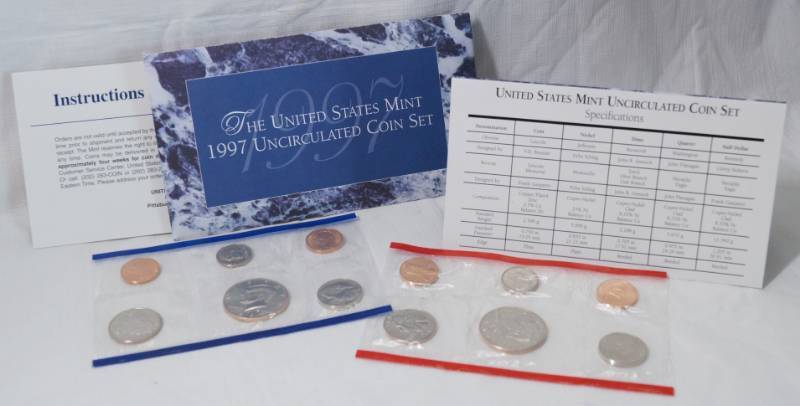 lot 1287 image: 1997 - Uncirculated Coin Set US Mint - D & P Mint Marks - Sealed - with Original Envelope w papers