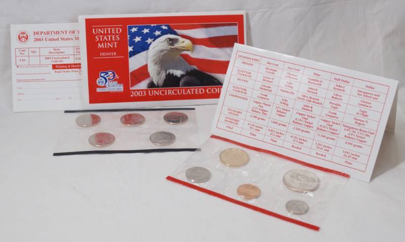 lot 1302 image: 2003 - Uncirculated Coin Set US Mint - 5 Quarters and Regular Coins - Denver Mint Marks - Sealed - with Original Envelope w papers