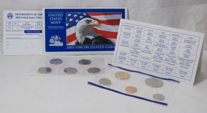 lot 1303 image: 2003 - Uncirculated Coin Set US Mint - 5 Quarters and Regular Coins - Philadelphia Mint Marks - Sealed - with Original Envelope w papers