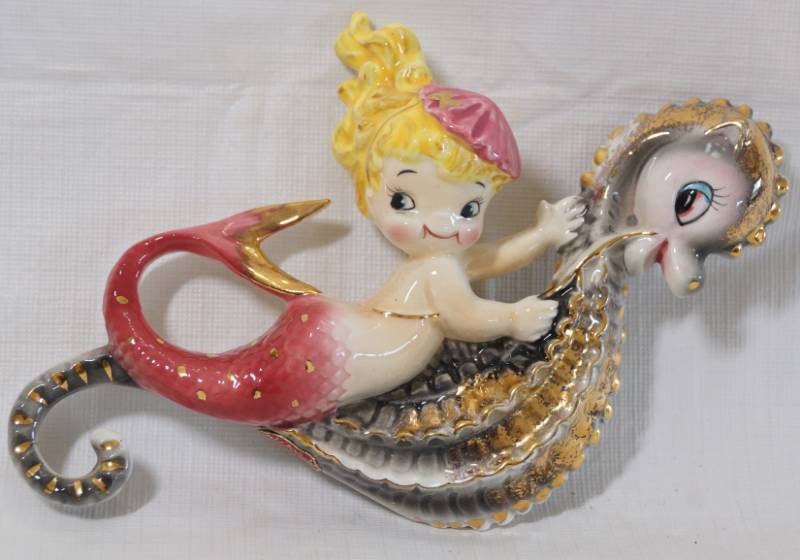 lot 1337 image: Rare Lefton #528 - Mermaid on Seahorse - Very nice, collectible piece Japan