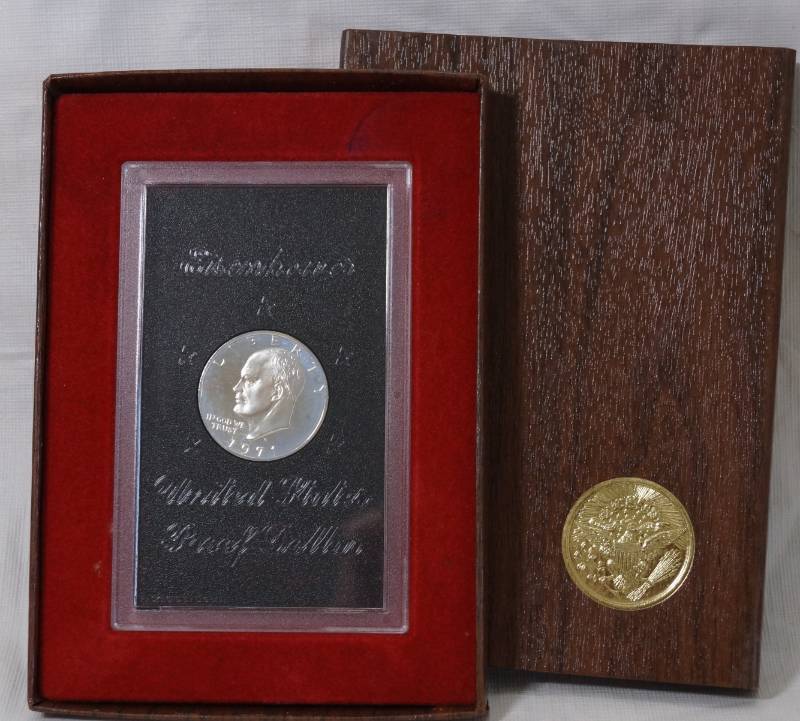 lot 1217 image: United States Proof Dollar - Eisenhower - IKE Dollar - Sealed - with case w box