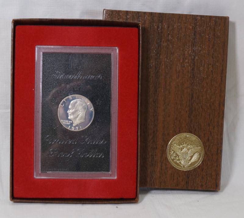lot 1220 image: United States Proof Dollar - Eisenhower - IKE Dollar - Sealed - with case w box