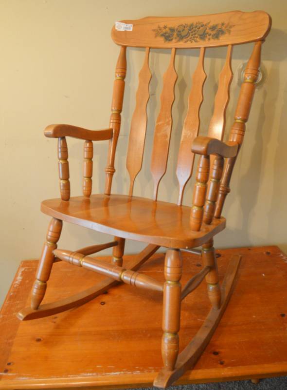 lot 4128 image: Solid Wood Rocking Chair