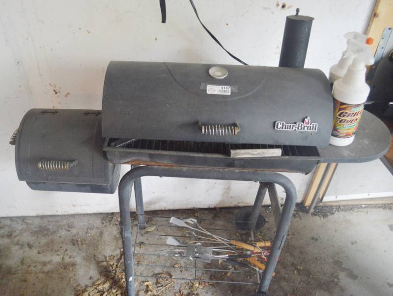 lot 4147 image: Char-Broil Grill, 2 Bottles Grill & Oven Cleaner, Misc Grill Utensils. Grill Rusted on Bottom