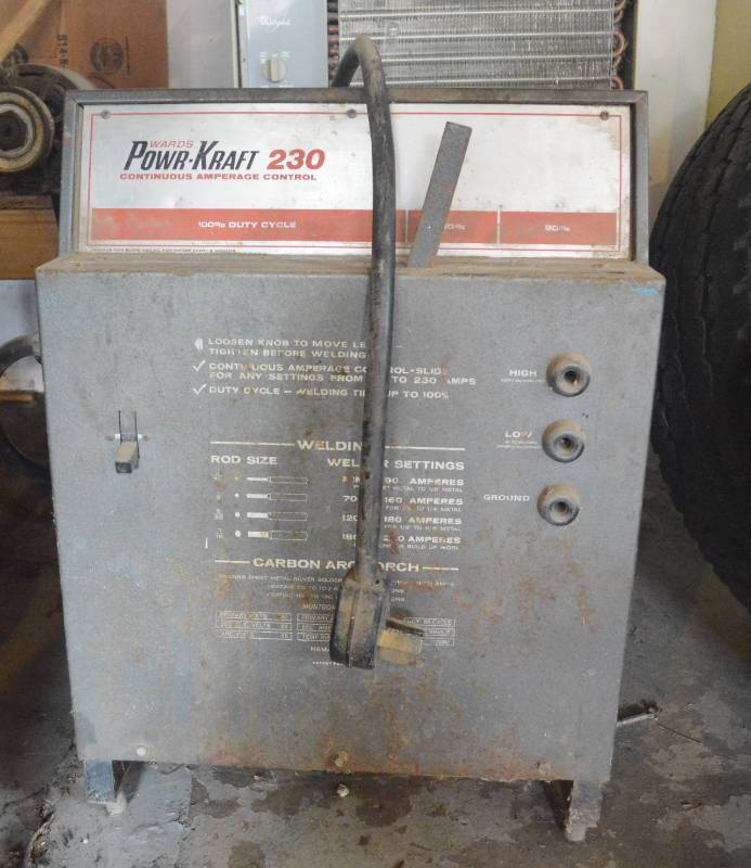 lot 4188 image: Power Kraft 230 Welder. No Leads. Un-Tested