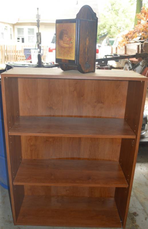 lot 4198 image: Particle Board Bookshelf 40x30x12, Toilet Paper Holder