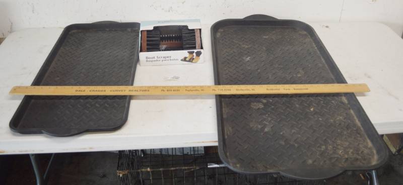 lot 4246 image: 2 Boot Trays with New in Box Boot Scraper