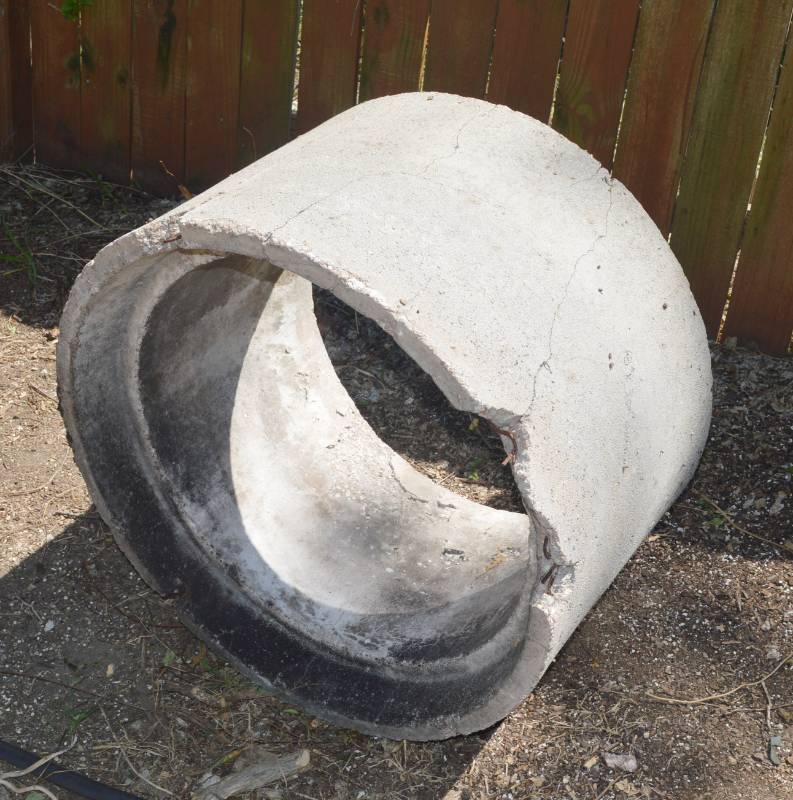 lot 4269 image: Large Concrete Ring. Fire PitPlanter 18x 30