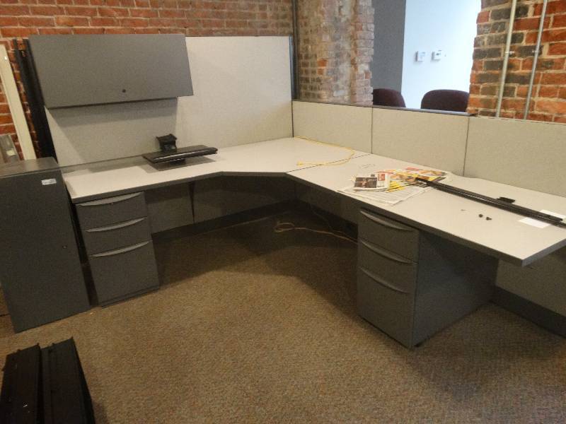 Office Workstation Cubicle W Wall Cabinet File Cabinet Wichita Legasus Group Moving Auction Office Furniture Live Plants Artwork Equip Bid