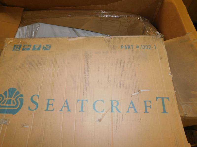 lot 1533 image: Seat Craft Powered One Arm Theater Style  Reclining Chair