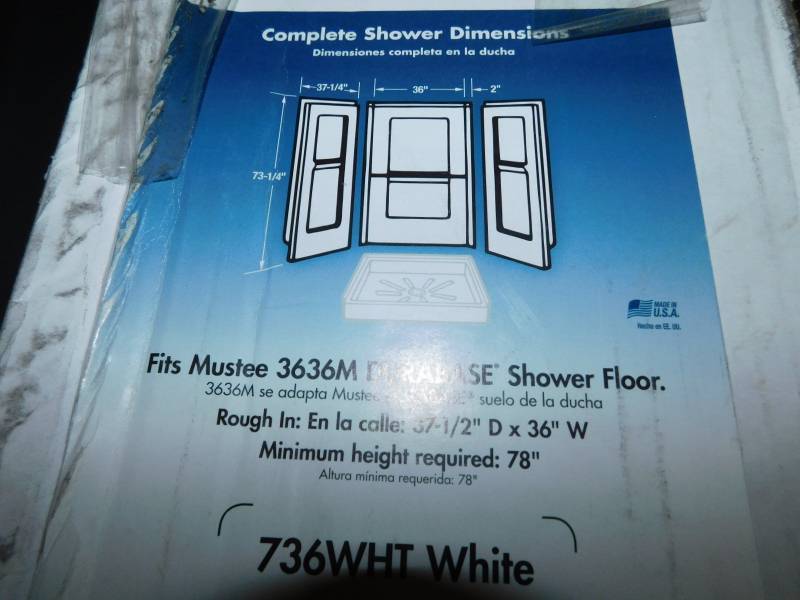lot 1538 image: Dura Wall Shower Wall Kit