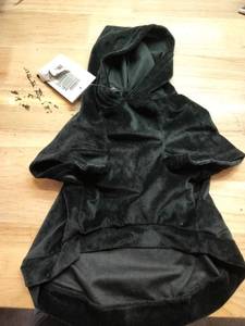 lot 10082 image: Juicy Couture Dog Hoodie Medium Black