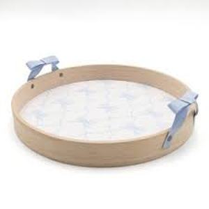 lot 8341 image: 2 Round Wooden Serving Trays with Blue Bow Pattern (2 pack)