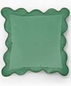 lot 8373 image: 3 Decorative Green Scalloped Edge Throw Pillows
