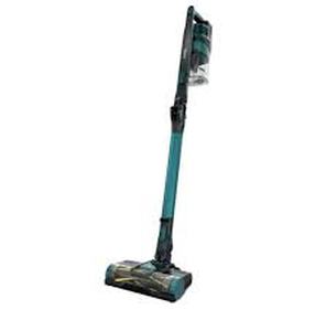 lot 11596 image: Shark Rocket IZ140 26 Cordless Multiflex Vacuum Cleaner
