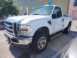 lot 600 image: 2008 Ford F-350 4x4 Regular Cab Pickup Truck - White