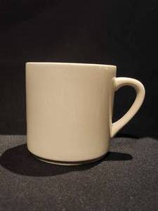 lot 48204 image: (7 Racks) White Ceramic Coffee Mug Lot
