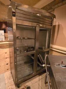 lot 15829 image: Traulsen Commercial Refrigeration Unit 4 Stainless Steel Cabinet
