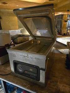 lot 27277 image: Vacmaster VP-215 Chamber Vacuum Packaging Machine 110V