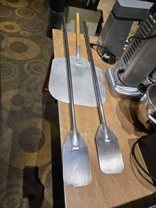 lot 27305 image: American Metalcraft Pizza Peel with 2 Mixing Paddles