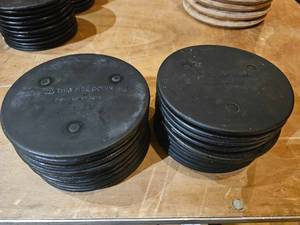 lot 27222 image: (20) Lodge Cast Iron Trivet Plates - Dishwasher Safe - Black