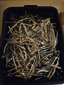 lot 27350 image: Bulk Lot Metal Lobster Cracker Tools