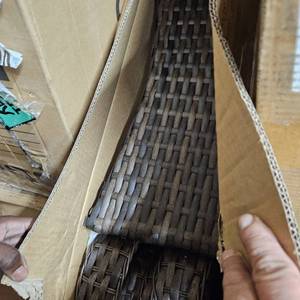 lot 29456 image: outdoor wicker patio seat