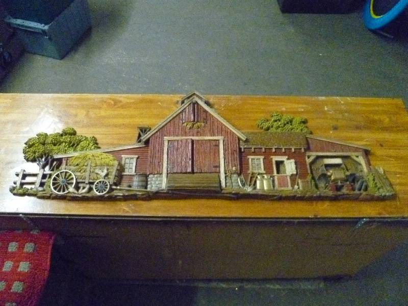 lot 1644 image: Wall Dcor