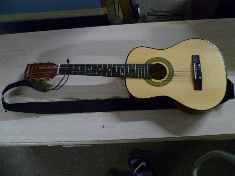 lot 1709 image: Acoustic Guitar