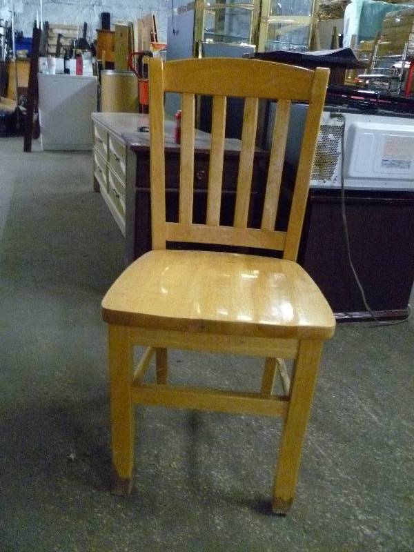 lot 1714 image: Chair