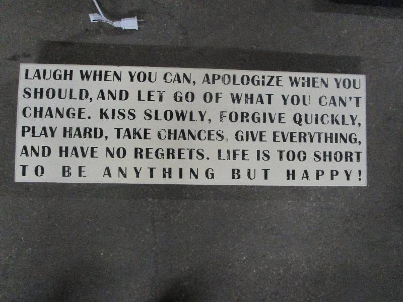 lot 1663 image: Words of Wisdom Wall Dcor