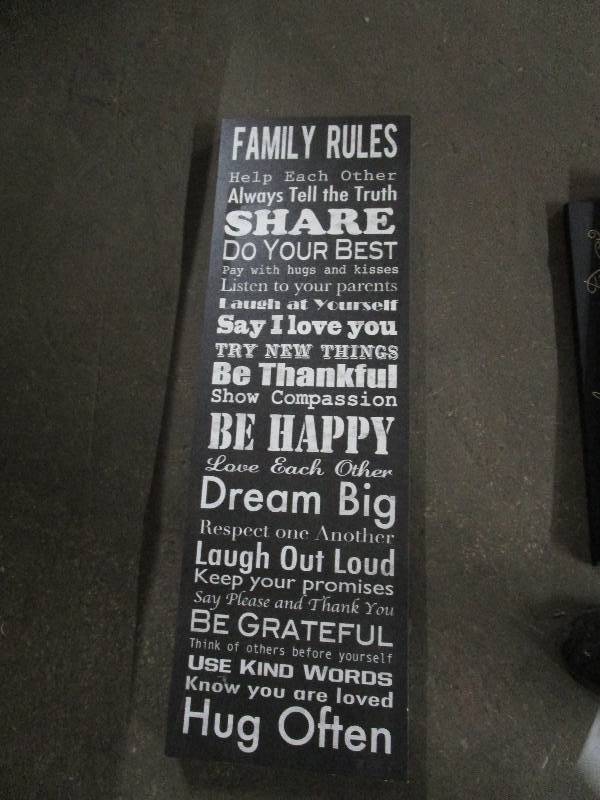 lot 1664 image: Words of Wisdom Wall Dcor