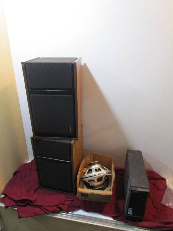 lot 1812 image: Pair of Bose Speakers and more