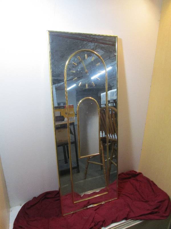 lot 1805 image: Large Mirror