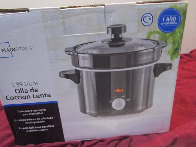 lot 1800 image: Slow Cooker
