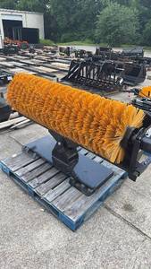 lot 13 image: Unused CAPTOK Skid Steer Sweeper CK-SE61 61-inch